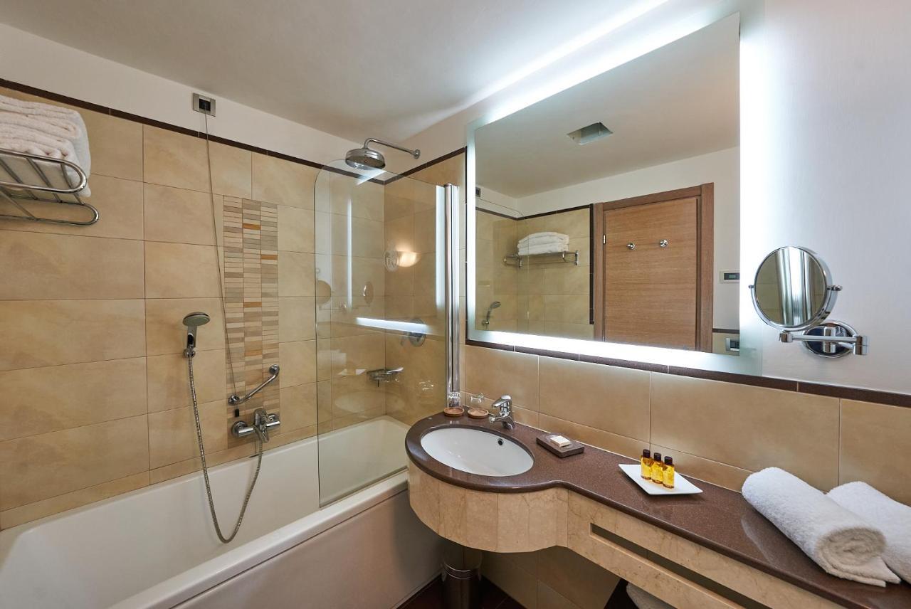 Hotel Astoria Б'єлла Екстер'єр фото