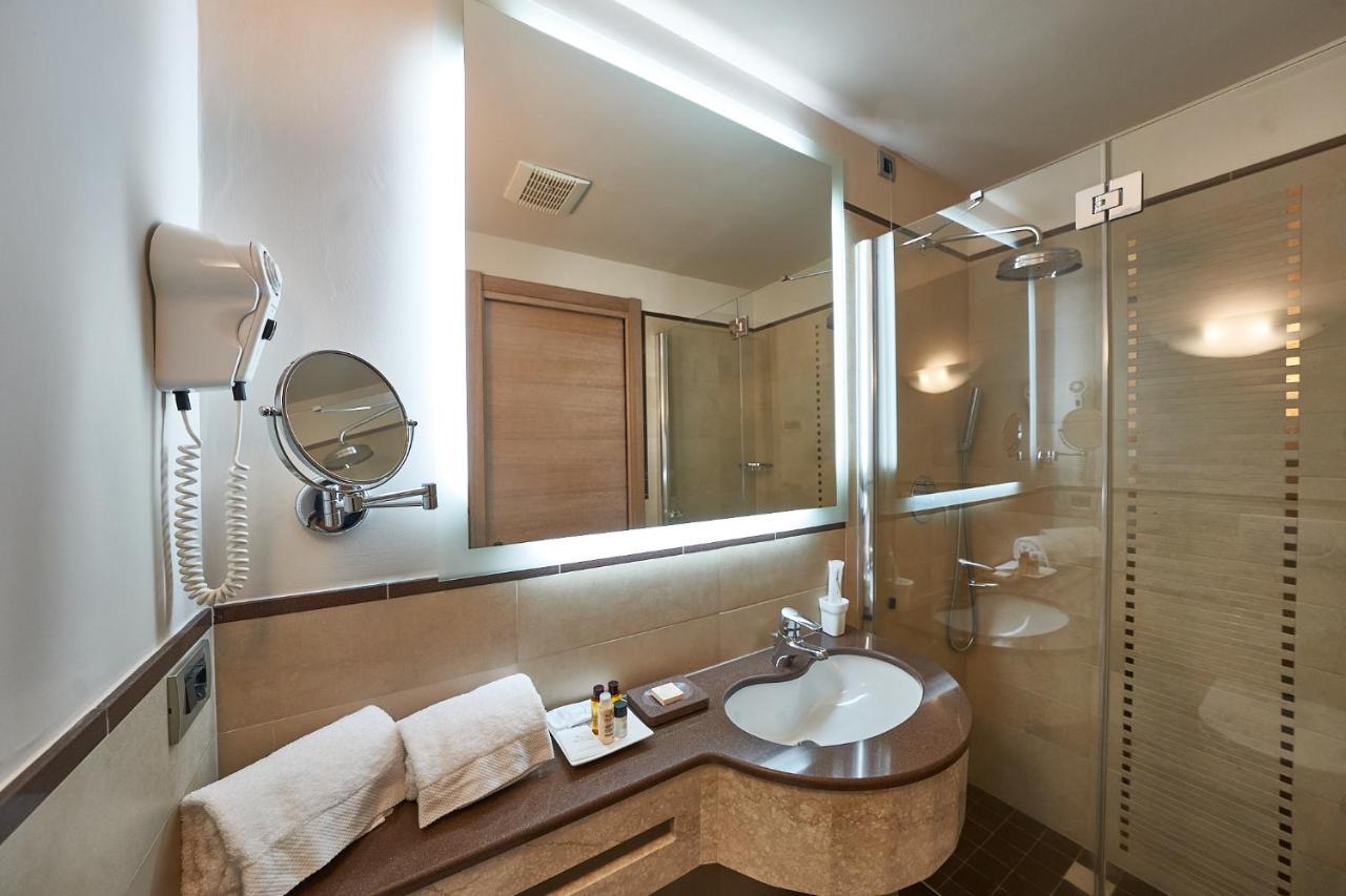 Hotel Astoria Б'єлла Екстер'єр фото